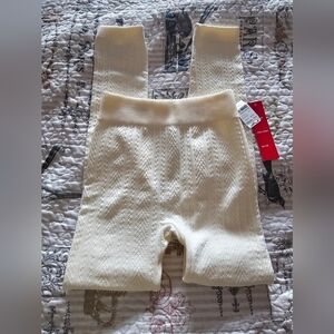 Nwt! Hot Kiss Cable Knit Ribbed Ankle Length Leggings Ivory Size Small/Medium